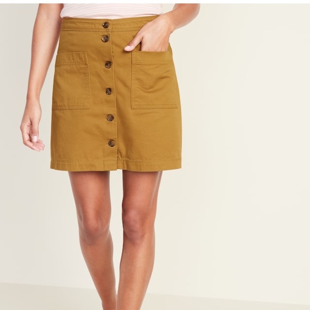Old Navy Twill Button front skirt